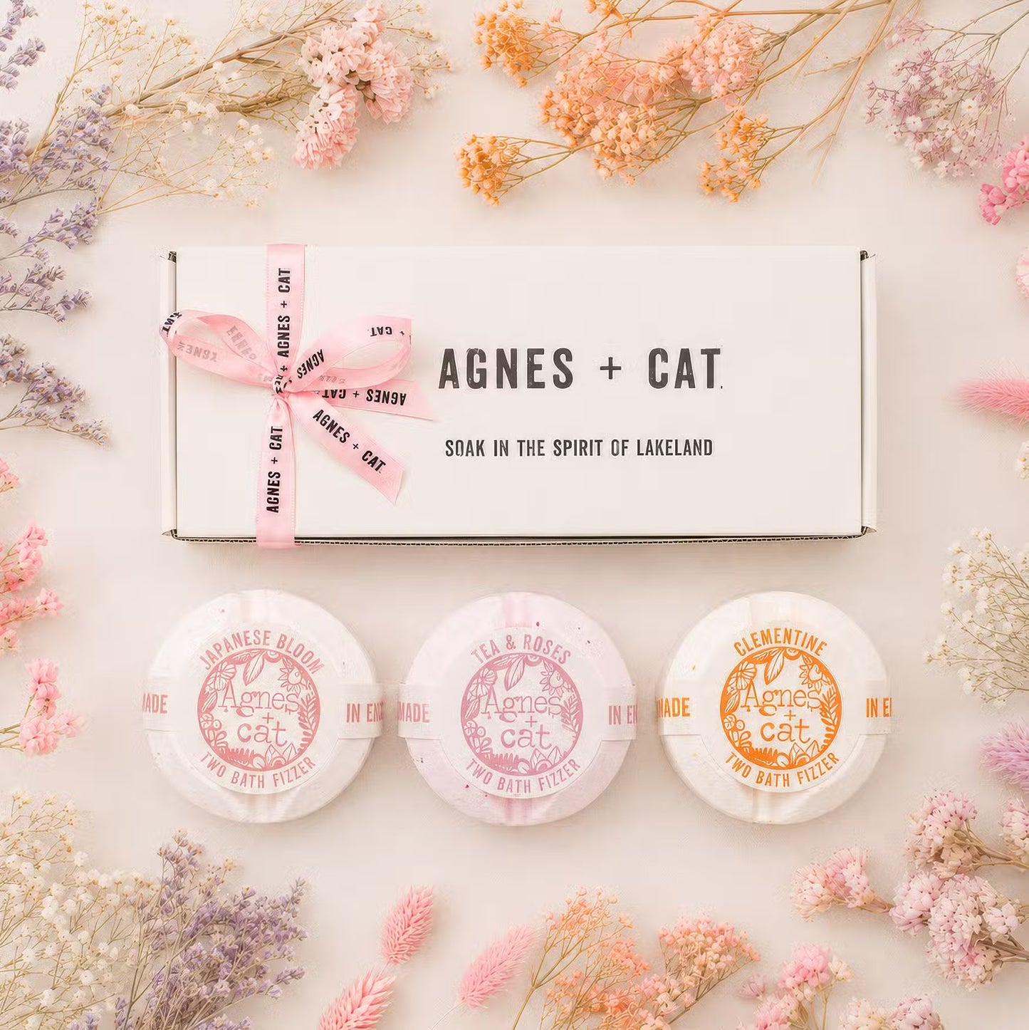 1x Agnes + Cat Floral & Citrus Bath Fizzer Gift Set