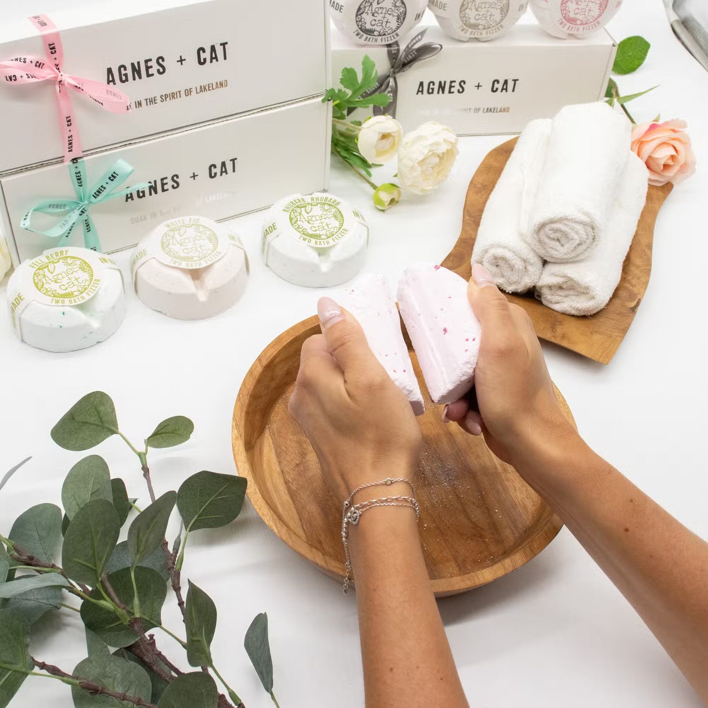 1x Agnes + Cat Signature Fragrance Bath Fizzer Gift Set