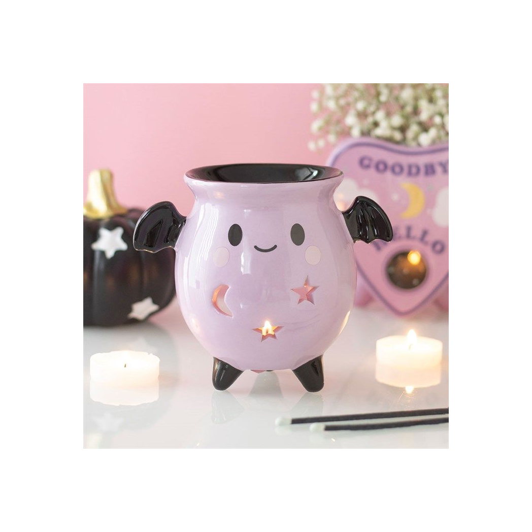 Pastel Bat Brew Cauldron Oil Burner