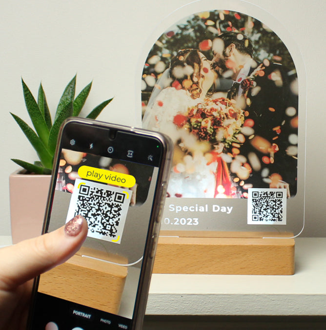 Personalised QR Photo Upload LED Light