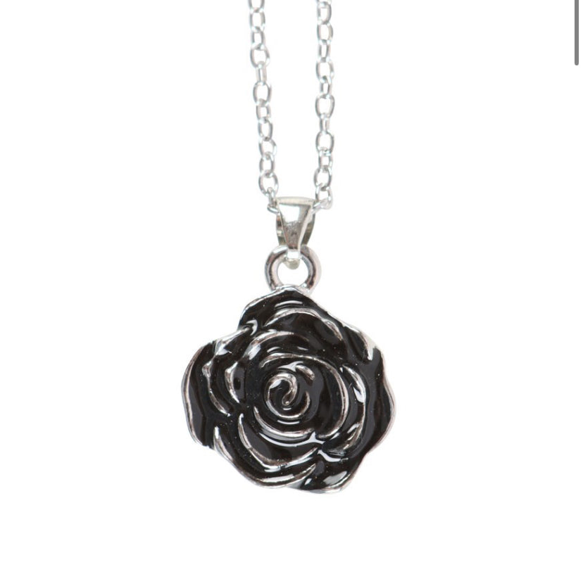 Rose Pendant Necklace