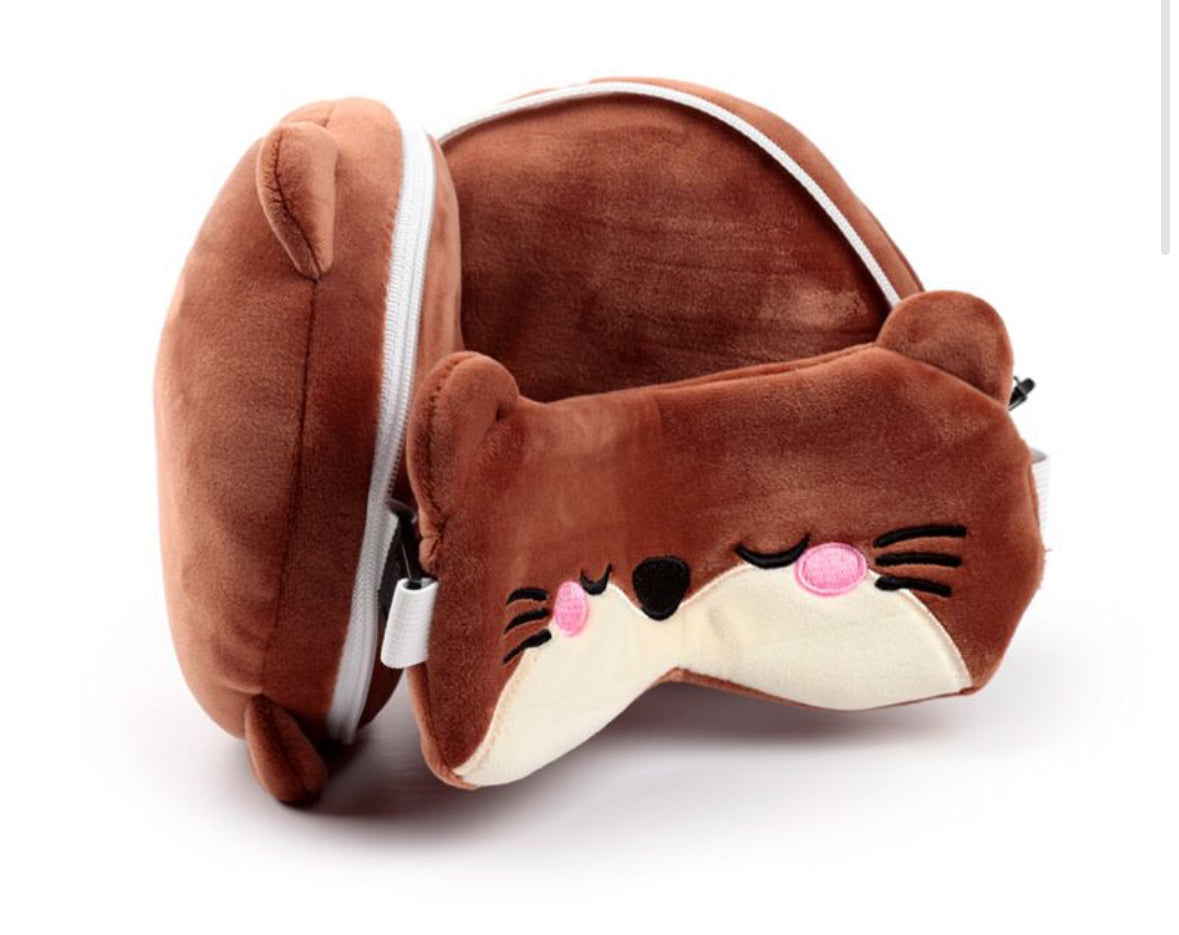 Relaxeazzz Travel Pillow & Eye Mask - Henry the Otter