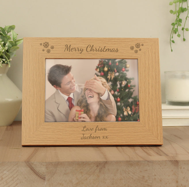 Personalised Snowflake 5x7 Landscape Oak Photo Frame