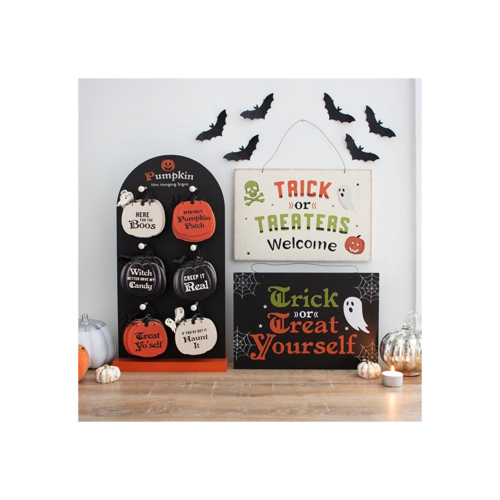 Trick or Treaters Welcome Hanging Sign